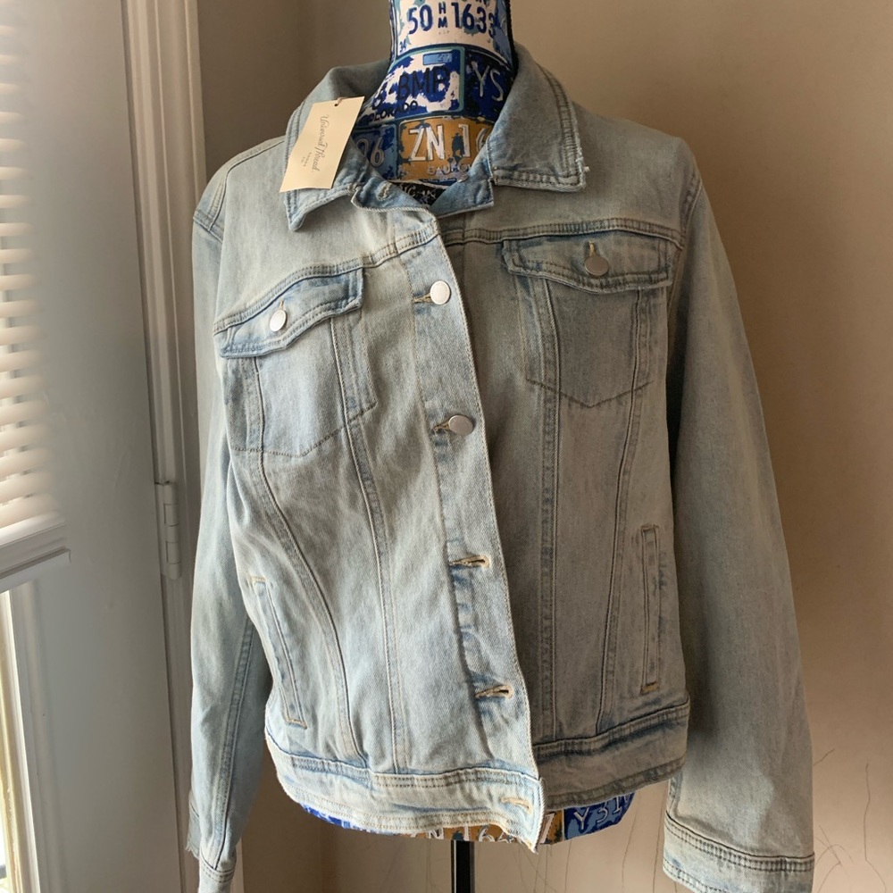 Universal Thread Women Bomber Jacket